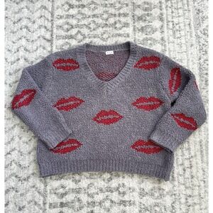 POL Clothing Fuzzy Kisses Lips Knit Cropped Sweater Gray Red V-Neck Small BST561
